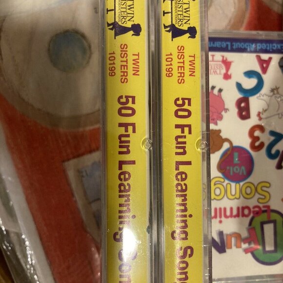 50 Fun Learning Songs: Vol. 1 & 2 Twin Sisters London Bridge,Ten in Bed,Call 911 - Picture 2 of 4